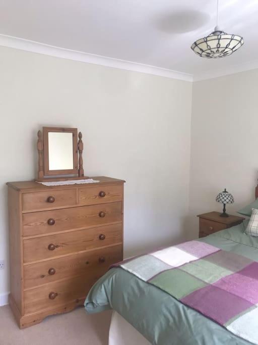 No 96 Chapel Lane - Self Contained Cottage In The Heart Of Butleigh المظهر الخارجي الصورة